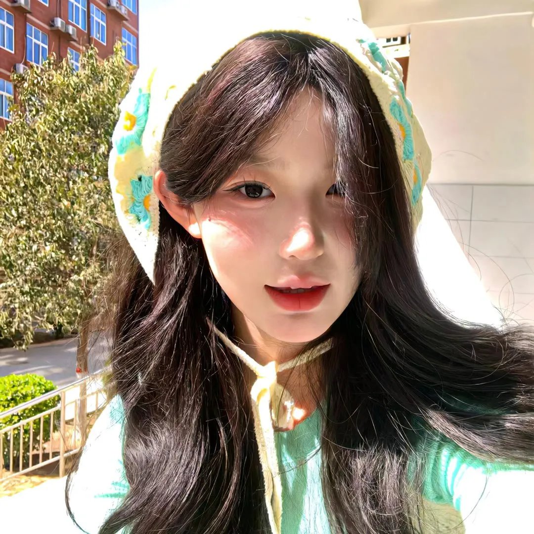 黄金国度，小小总裁敢爱我